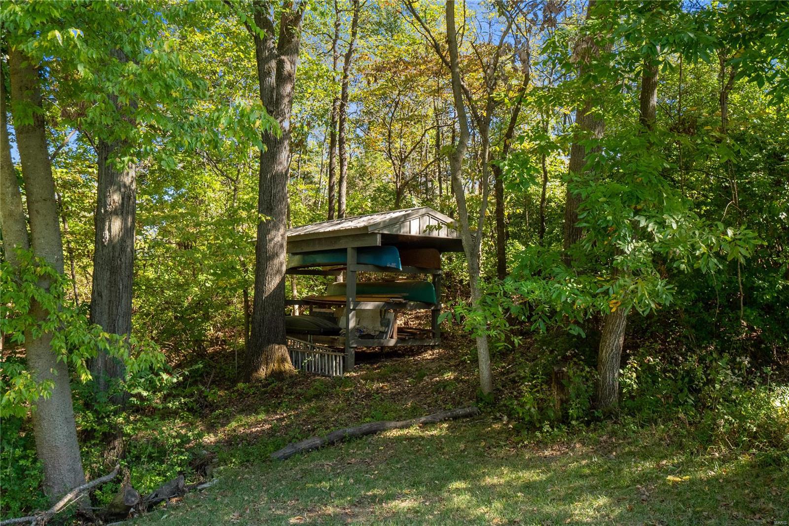 2 Chesterfield Lakes Road Chesterfield, MO 63005 - Photo 56 of 64 Gallery Image 56