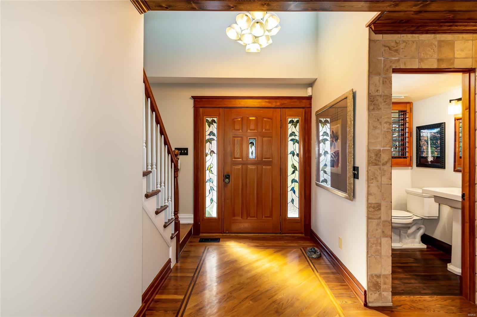2 Chesterfield Lakes Road Chesterfield, MO 63005 - Photo 6 of 64 Gallery Image 6