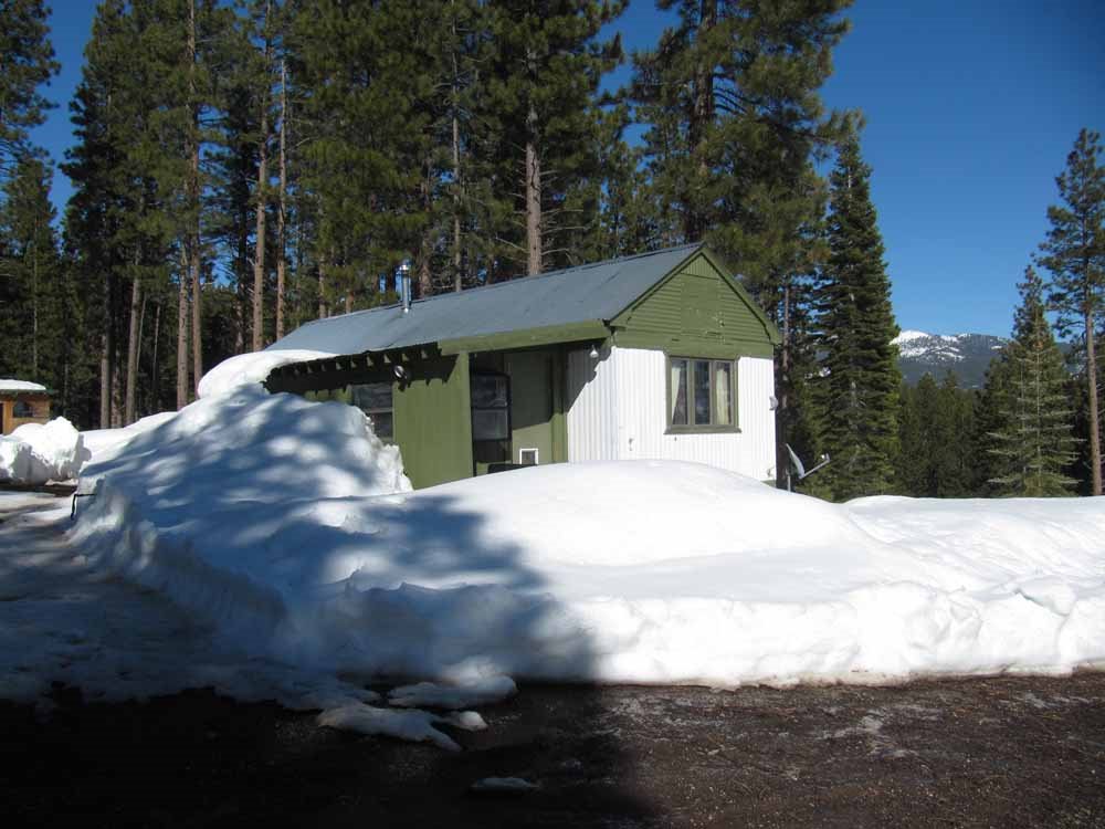16849 Robertson Road Truckee, CA 96161 - Photo 2 of 15