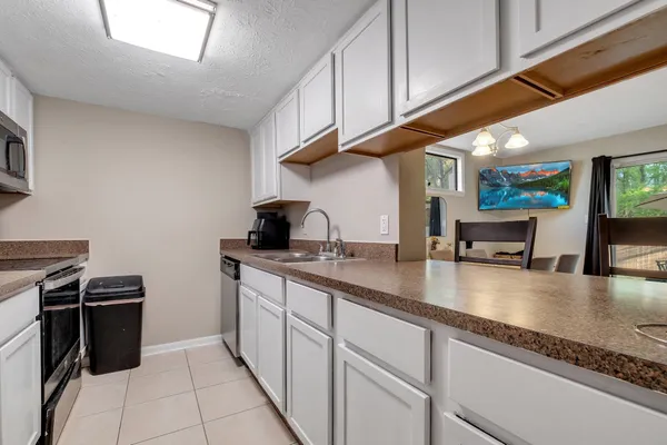 $200,000 | 1940 Portland Avenue, Tallahassee, FL 32303