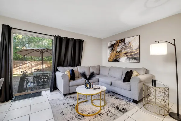 $200,000 | 1940 Portland Avenue, Tallahassee, FL 32303