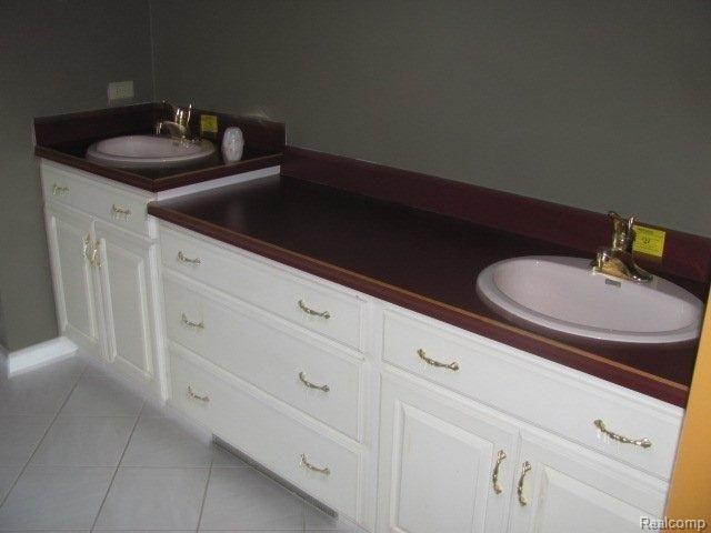 2373 Waterman Road Mayville, MI 48744 - Photo 5 of 12 262-179614 - Master Bath - 2373