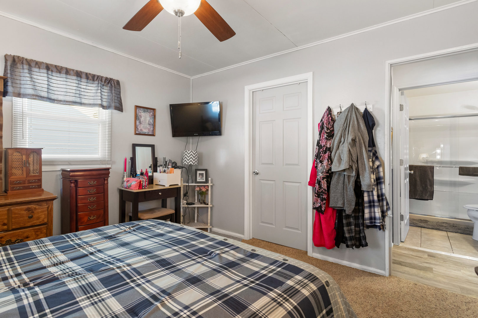1405 Prairie View Drive Rantoul, IL 61866 - Photo 17 of 28 Gallery Image 17
