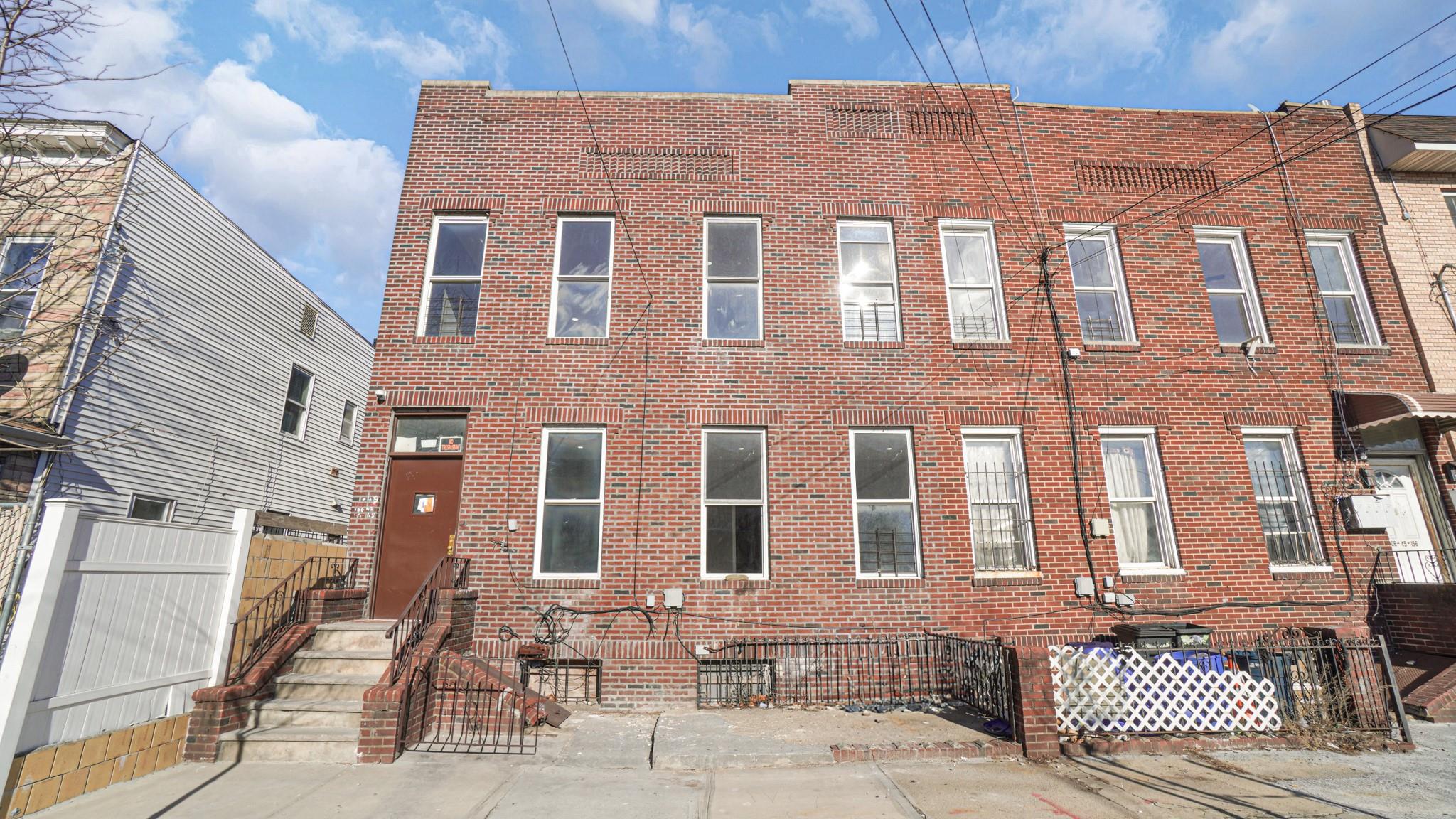 106-43 156th St
