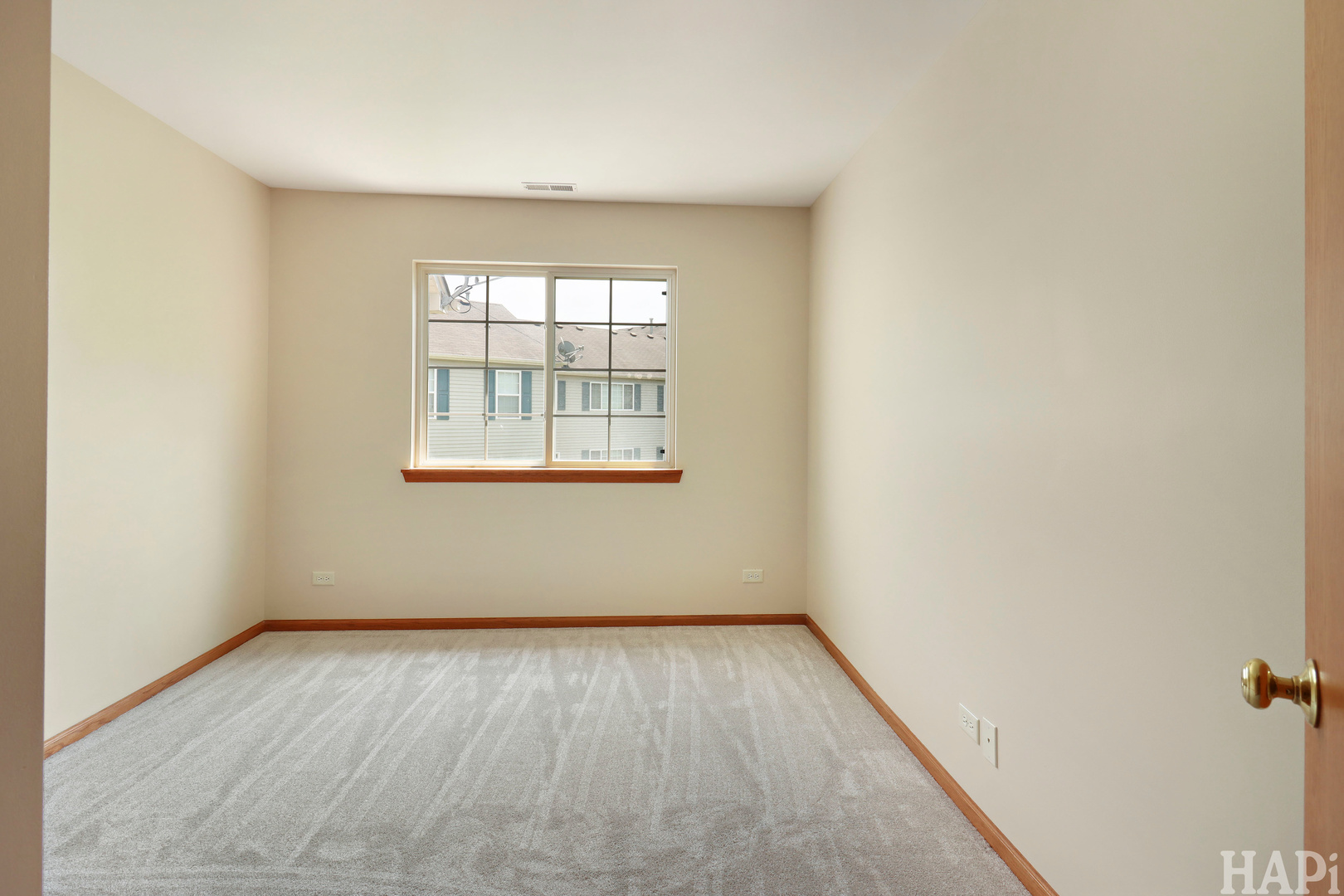 669 Morris Court Lakemoor, IL 60051 - Photo 14 of 24