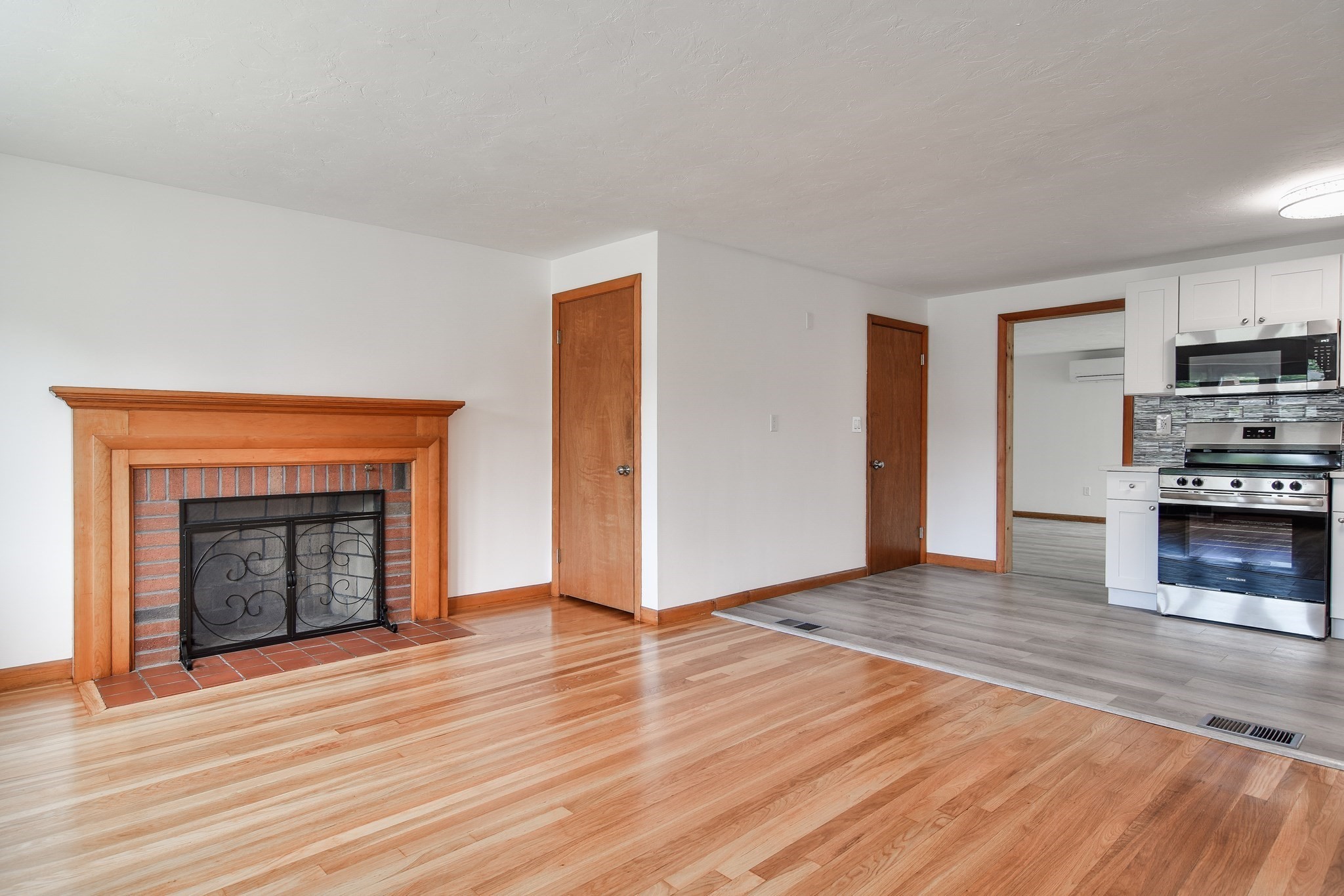 14 French Road Holbrook, MA 02343 - Photo 7 of 25 Gallery Image 7