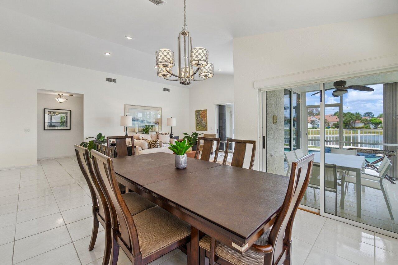 7159 Via Palomar Boca Raton, FL 33433 - Photo 13 of 44 019-7159ViaPalomar-BocaRaton-FL-33433-SM