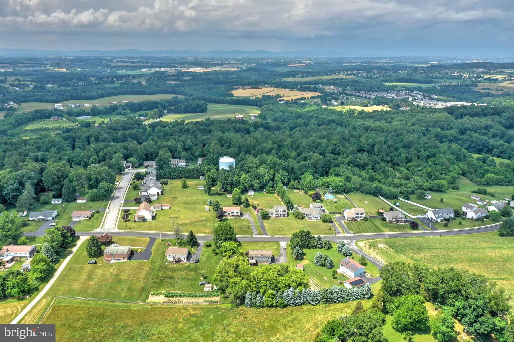 4422 Walters Hatchery Road Spring Grove, PA 17362 - Photo 12 of 40
