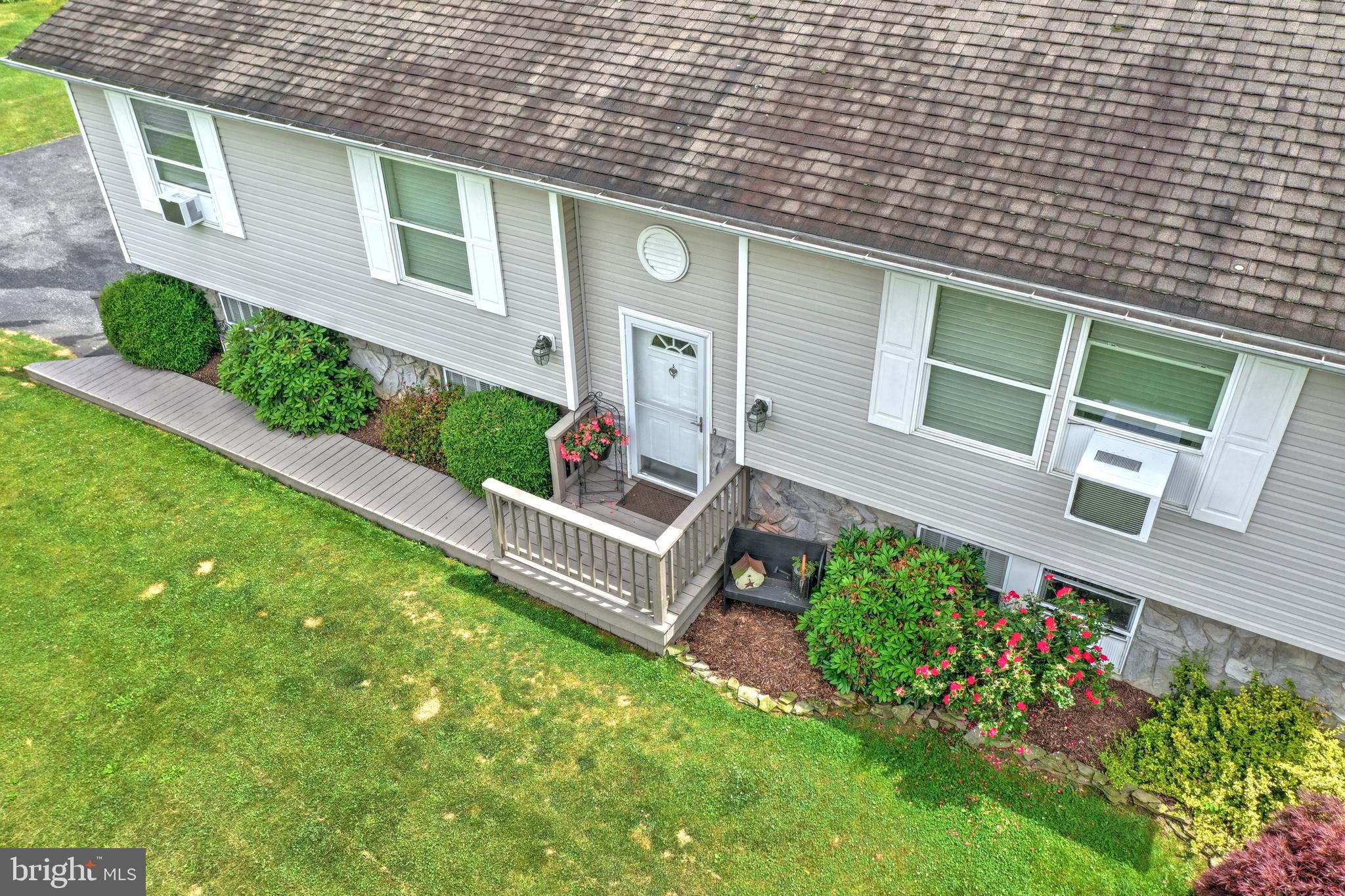 4422 Walters Hatchery Road Spring Grove, PA 17362 - Photo 6 of 40