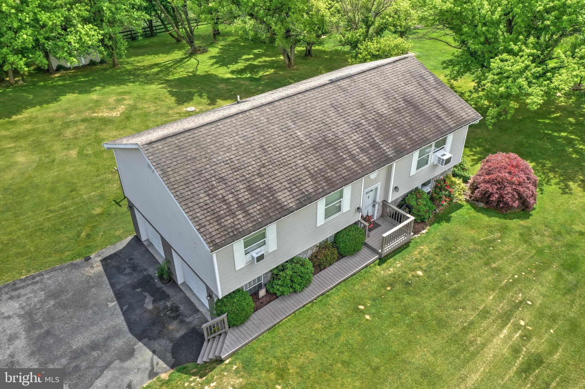 4422 Walters Hatchery Road Spring Grove, PA 17362 - Photo 7 of 40