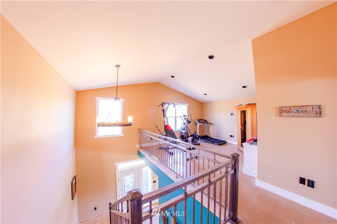 4642 Airport Road Cle Elum, WA 98922 - Photo 13 of 21 Gallery Image 13