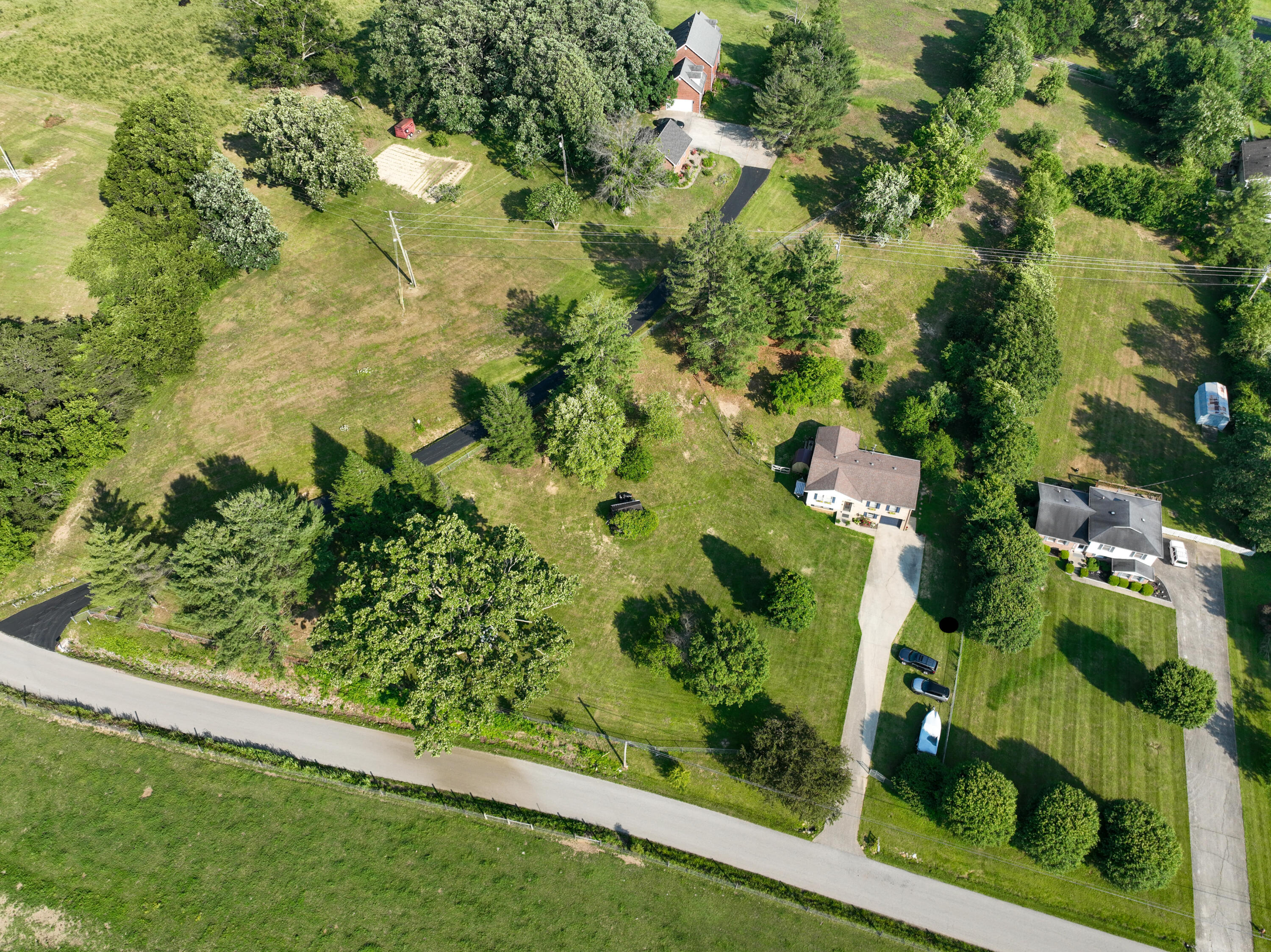 128 Johnson Road Berea, KY 40403 - Photo 78 of 86 DJI_0035