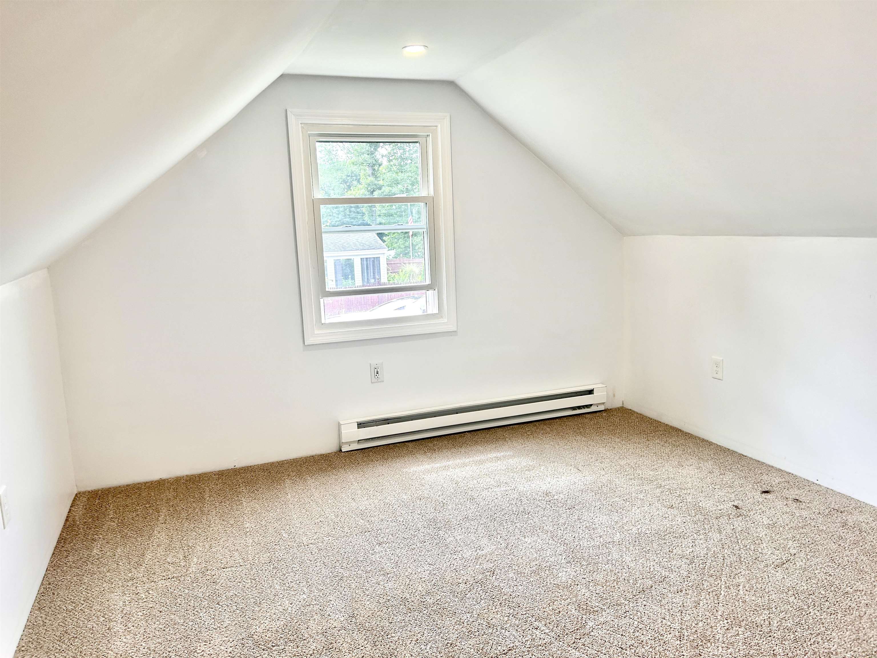 45 River Bank Road Manchester, NH 03103 - Photo 19 of 24 Gallery Image 19