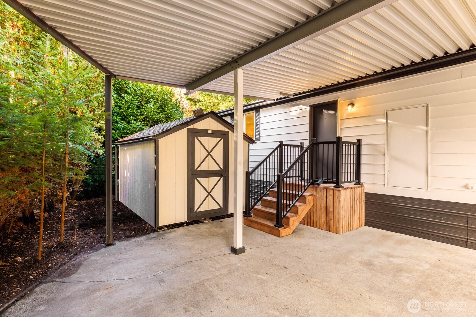 19425 Hollyhills Drive Northeast Bothell, WA 98011 - Photo 24 of 26 a view of outdoor space