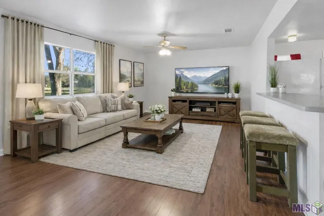 $220,000 | 11425 Tannis Rd., St. Amant, LA 70774