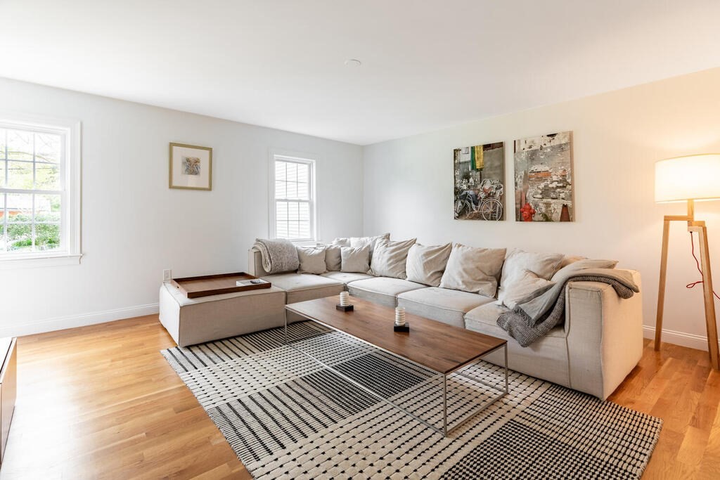 94 Blossomcrest Road, Unit 94 Lexington, MA 02421 - Photo 9 of 39 Gallery Image 9