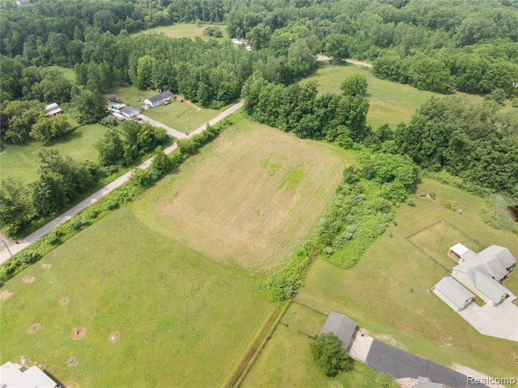 2 Macey Road Willis, MI 48191 - Photo 7 of 14