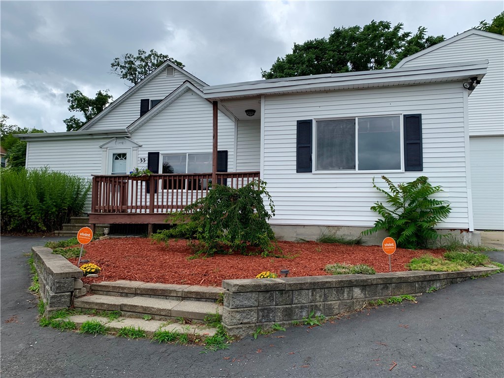 33 St Barnabe Street Woonsocket, RI 02895 - Photo 1 of 33 Gallery Image 1