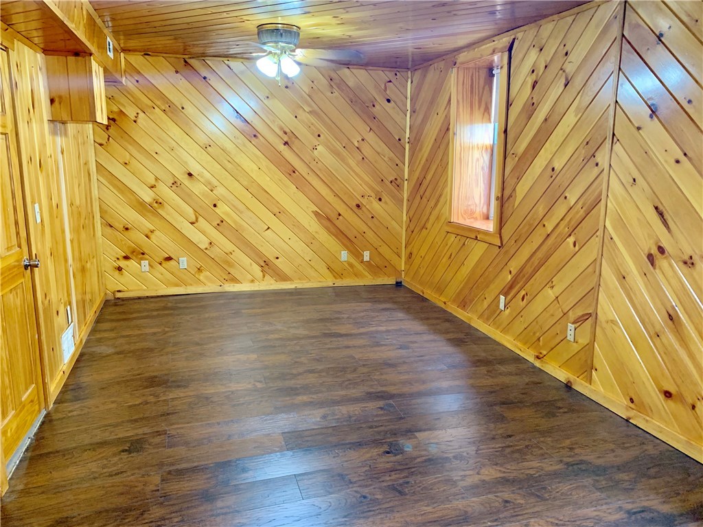 33 St Barnabe Street Woonsocket, RI 02895 - Photo 10 of 33 Gallery Image 10