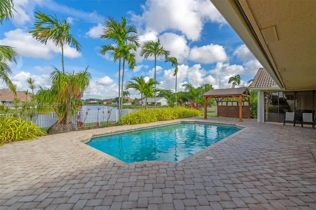 $1,034,000 | 7840 Northwest 86th Terrace, Tamarac, FL 33321