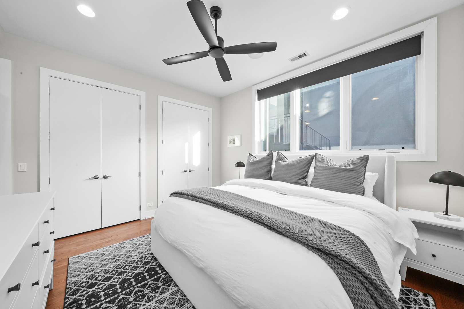 741 North Elizabeth Street, Unit 1 Chicago, IL 60642 - Photo 18 of 31