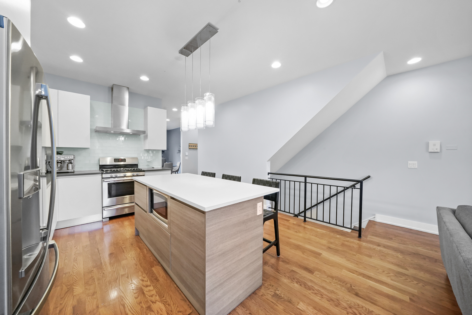 741 North Elizabeth Street, Unit 1 Chicago, IL 60642 - Photo 6 of 31