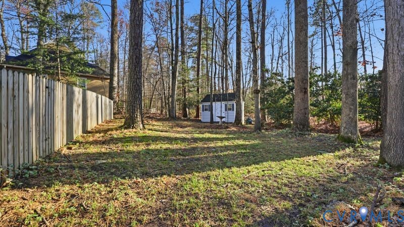 14607 Chatmoss Court Midlothian, VA 23112 - Photo 35 of 41 a view of a entrance gate of the house