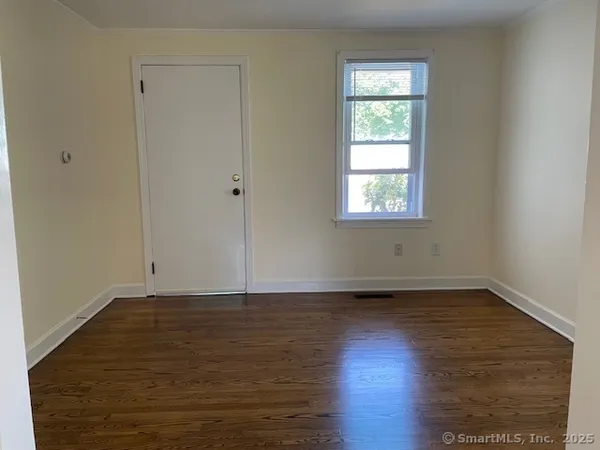 $2,500 | 42 Whalley Avenue, Milford, CT 06460