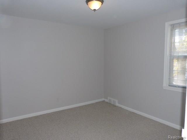 1858 Graefield Road Birmingham, MI 48009 - Photo 13 of 16