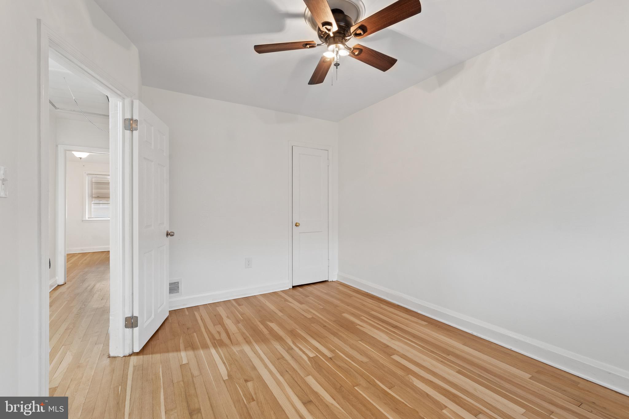 1922 Oxley Road Baltimore, MD 21222 - Photo 15 of 35