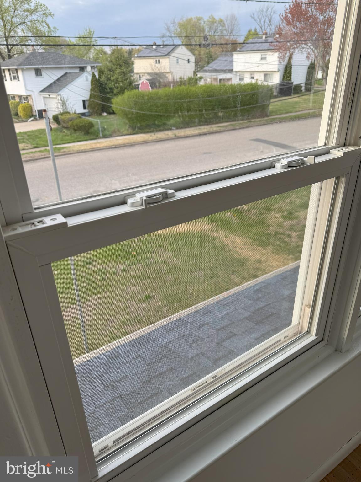 420 Jefferson Avenue Beverly, NJ 08010 - Photo 26 of 30 newer windows