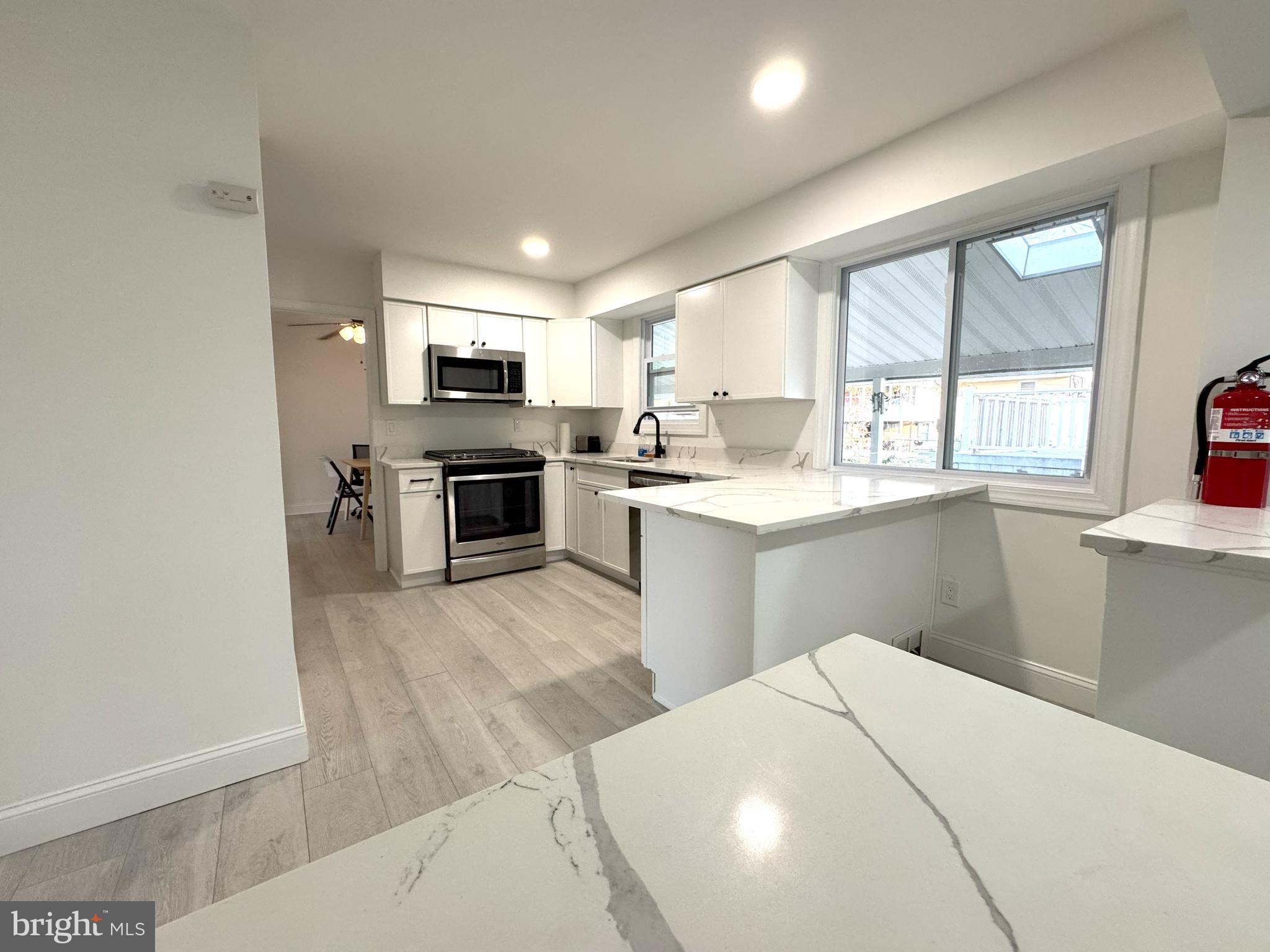 420 Jefferson Avenue Beverly, NJ 08010 - Photo 6 of 30 Gallery Image 6