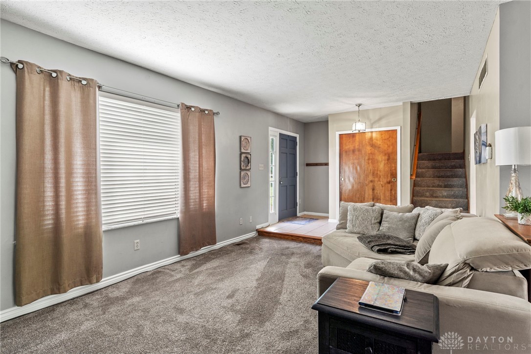 8893 Red Lion 5 Points Road Springboro, OH 45066 - Photo 8 of 50 Gallery Image 8