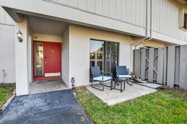 $4,500 | 372 Deer Creek East, Deerfield Beach, FL 33442
