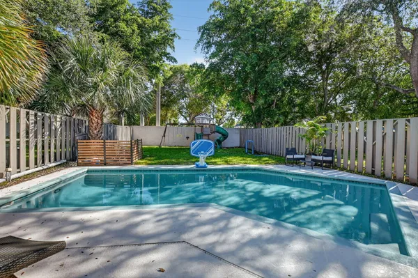 $4,500 | 372 Deer Creek East, Deerfield Beach, FL 33442