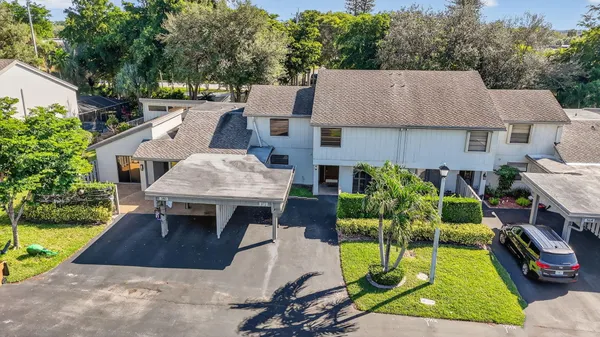 $4,500 | 372 Deer Creek East, Deerfield Beach, FL 33442