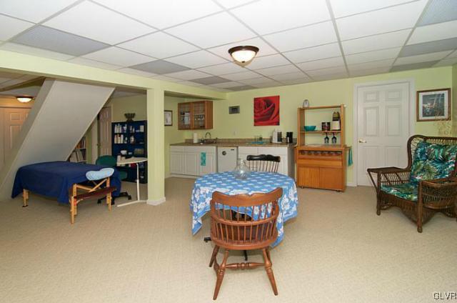 395 Molasses Road Bangor, PA 18013 - Photo 12 of 37 Gallery Image 12