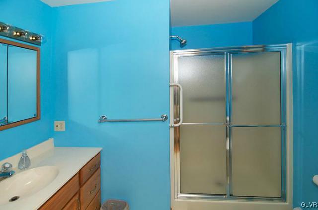 395 Molasses Road Bangor, PA 18013 - Photo 19 of 37 Gallery Image 19