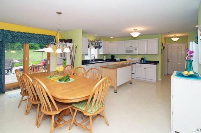 395 Molasses Road Bangor, PA 18013 - Photo 25 of 37 Gallery Image 25