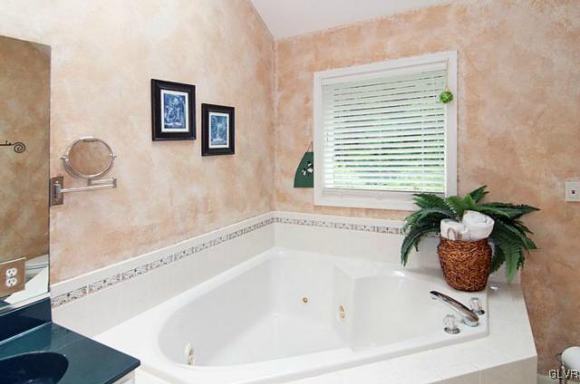 395 Molasses Road Bangor, PA 18013 - Photo 30 of 37 Gallery Image 30