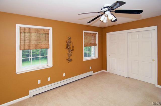 395 Molasses Road Bangor, PA 18013 - Photo 4 of 37 Gallery Image 4