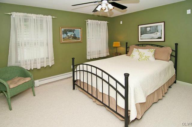 395 Molasses Road Bangor, PA 18013 - Photo 5 of 37 Gallery Image 5