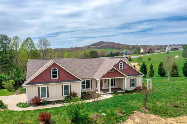 $675,000 | 164 Owen Glen Drive, Blairsville, GA 30512