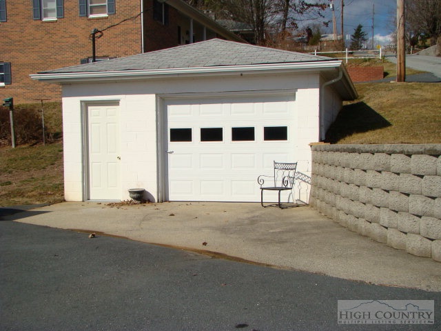 Gallery Image 7