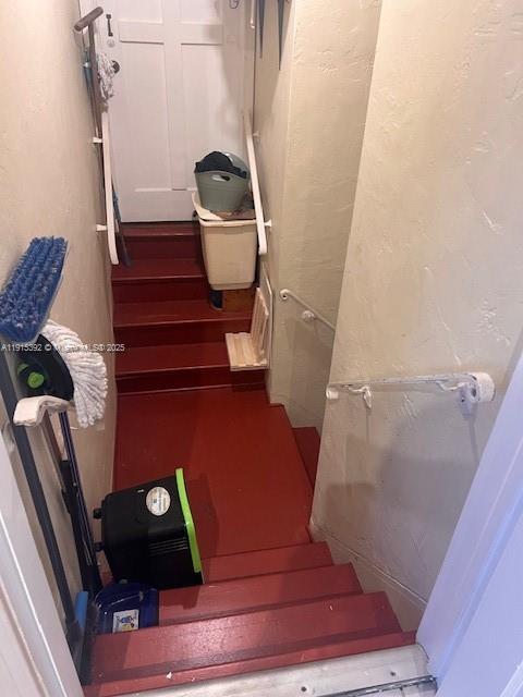 651 Southwest 11th Street, Unit 15W Miami, FL 33129 - Photo 17 of 24 a view of entryway