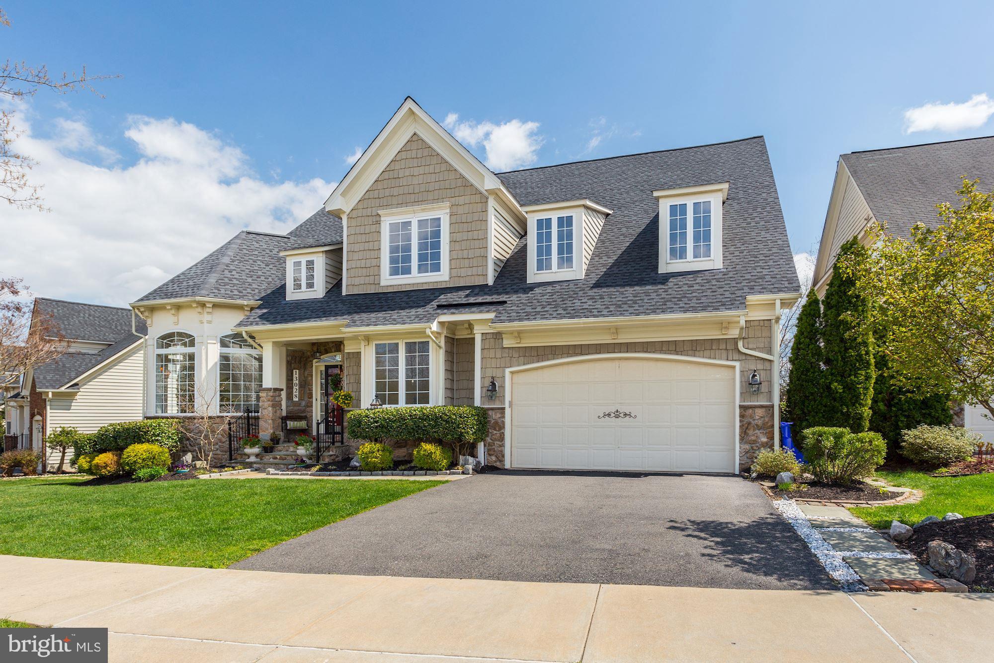 13028 St Clair Road Clarksburg, MD 20871 - Photo 3 of 68 Attached oversized two car garage