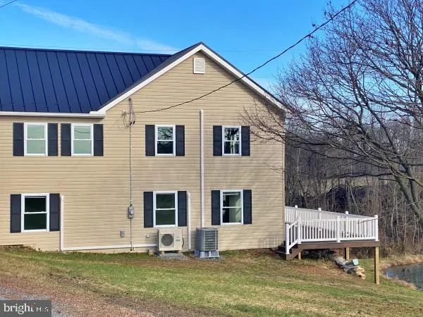 $2,195 | 565 Bacon Road, Red Lion, PA 17356