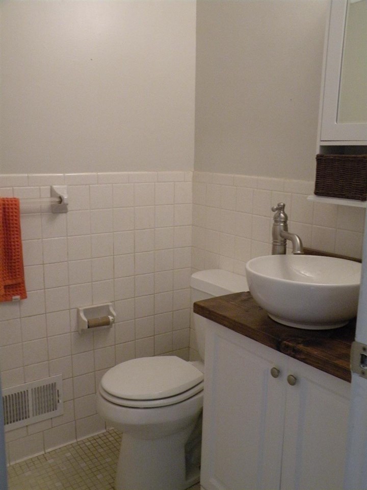 984 Capac Road Allenton, MI 48002 - Photo 21 of 38 50076826-20.JPG