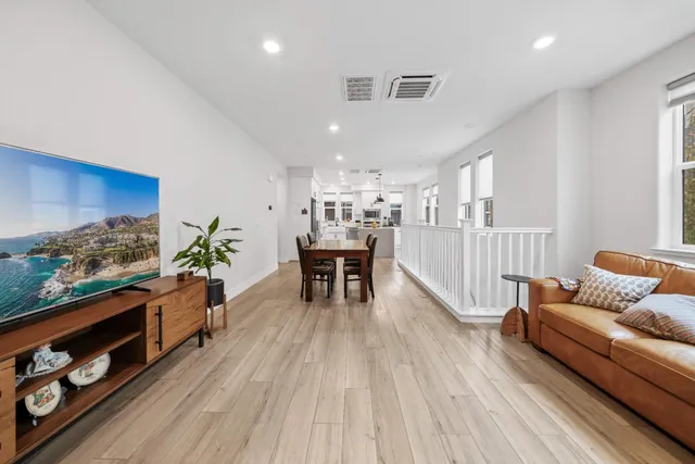 $999,888 | 581 Yale Way, San Jose, CA 95117