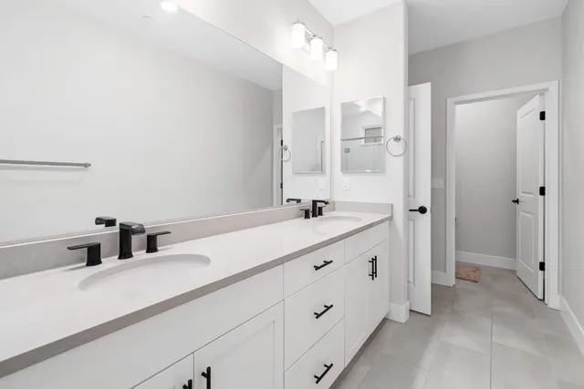 $999,888 | 581 Yale Way, San Jose, CA 95117